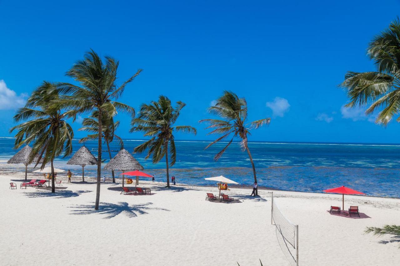 Prideinn Paradise Beach Resort & Spa Mombasa Exterior foto Beach in Nyali